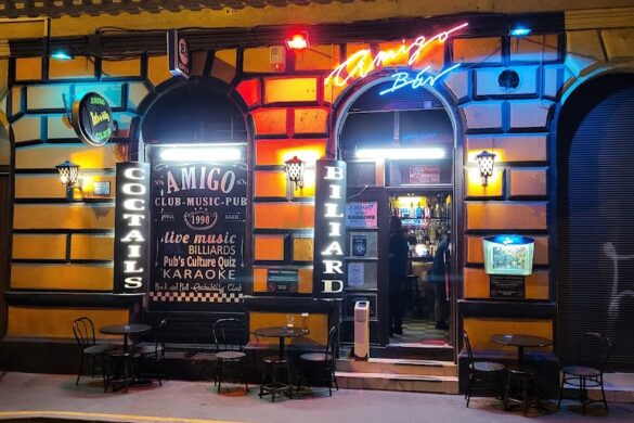 Amigo Bar - SillySuitcase