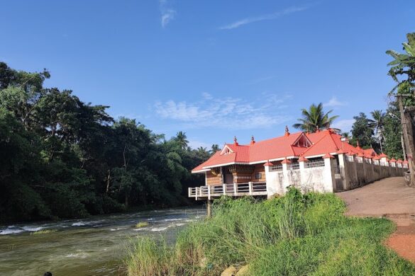 Ayiravalli River Rock View Point - SillySuitcase