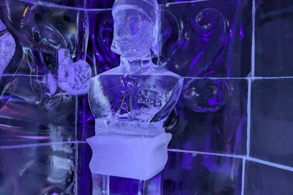 Berlin Icebar - SillySuitcase