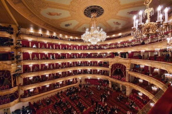 Bolshoi Theatre - SillySuitcase