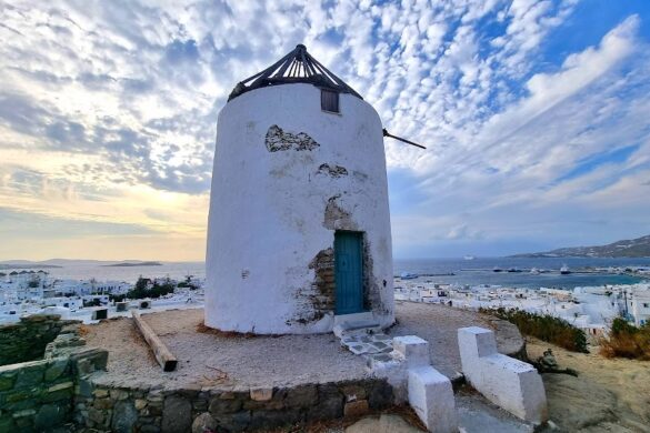 Boni S Windmill - SillySuitcase