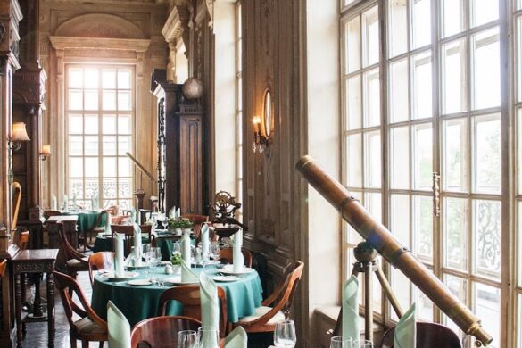 Cafe Pushkin - SillySuitcase