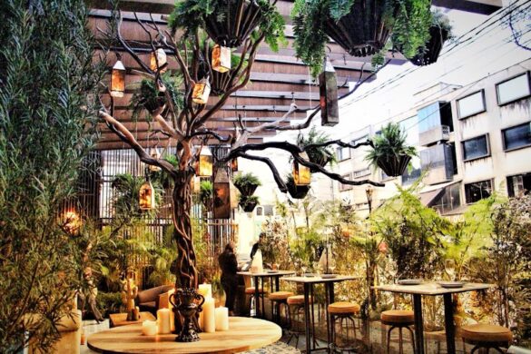 Cantina La 15 Bogot Bar Y Restaurante Mexicano - SillySuitcase