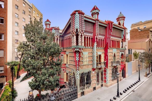 Casa Vicens Gaud - SillySuitcase