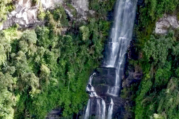 Cascada La Chorrera - SillySuitcase
