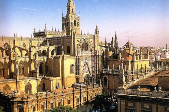 Catedral De Sevilla - SillySuitcase