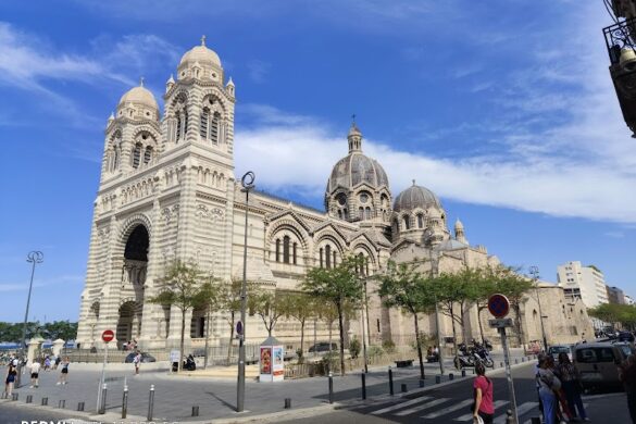 Cath Drale La Major - SillySuitcase