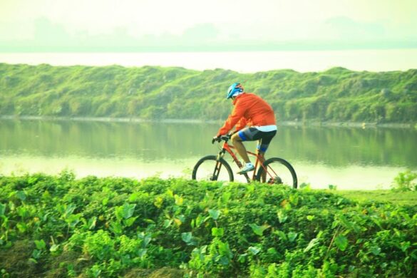 Cycle Walk The East Kolkata Wetlands - SillySuitcase