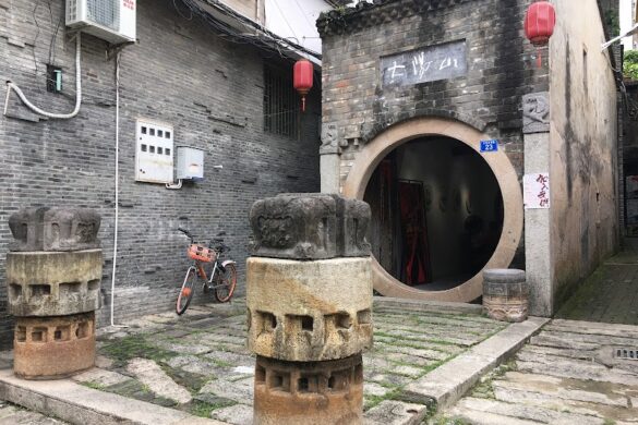 Dafen Oil Painting Village - SillySuitcase