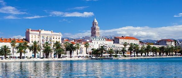 Enjoy Split Travel Agency - SillySuitcase