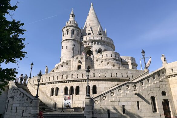 Fisherman S Bastion - SillySuitcase