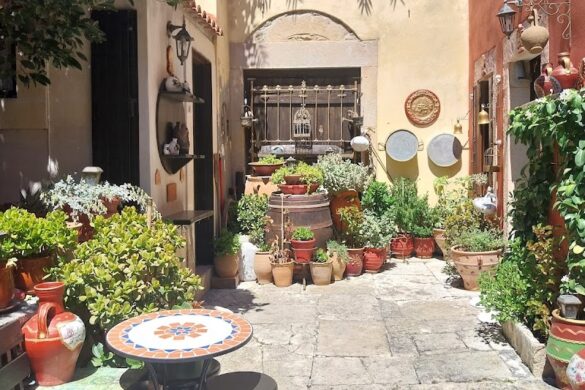 Folklore Historical Museum Of Archanes - SillySuitcase