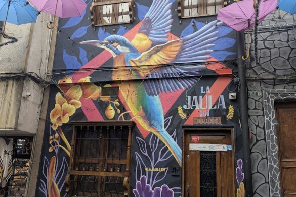 Free Tour Bogota Agencia De Viajes Oaca Colombia - SillySuitcase
