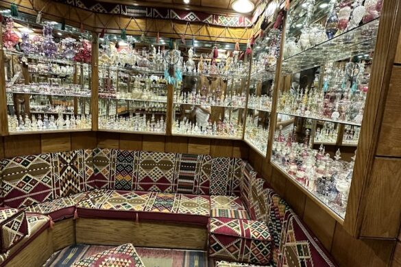Gift Shop Bazaar - SillySuitcase