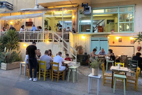Gipas Kafenio - SillySuitcase