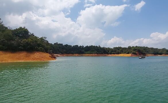 Guatape Colombia - SillySuitcase