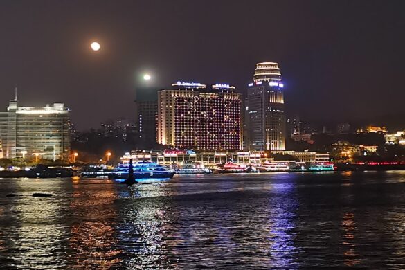 Gulangyu Wharf - SillySuitcase