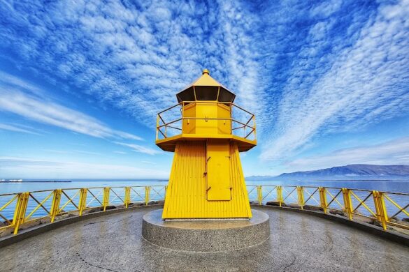 H F I Lighthouse - SillySuitcase
