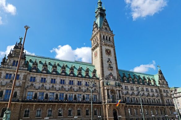 Hamburg Townhall - SillySuitcase