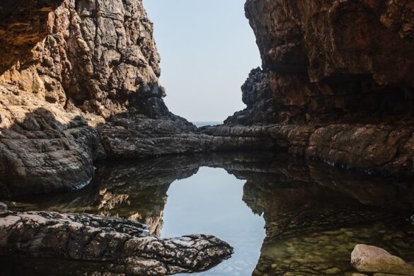 Hidden Cove Lokrum - SillySuitcase