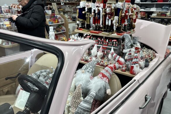 I Love Budapest Souvenir Market - SillySuitcase