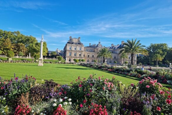 Jardin Du Luxembourg - SillySuitcase