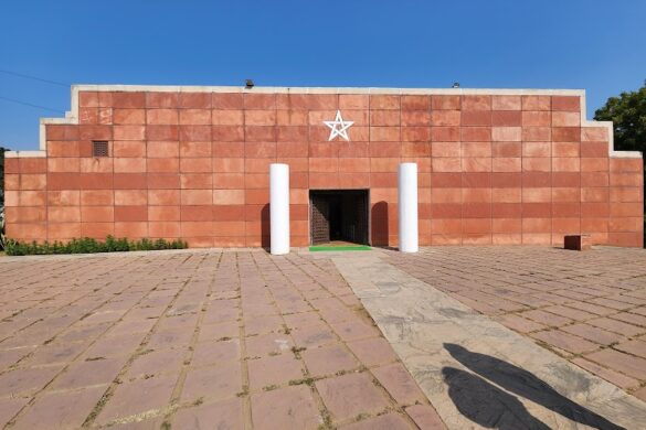 Jawahar Kala Kendra - SillySuitcase