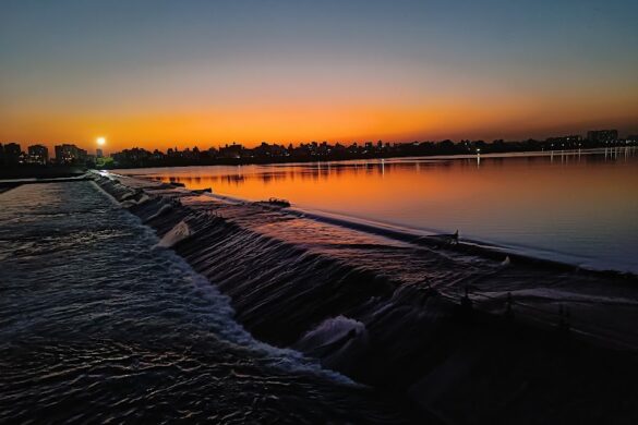 Kavi Narmad Sarovar - SillySuitcase
