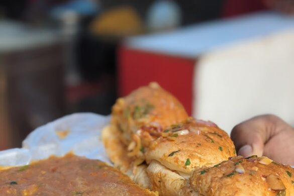 Khau Galli Street Food - SillySuitcase