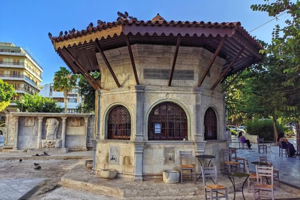 Kornarou Square - SillySuitcase
