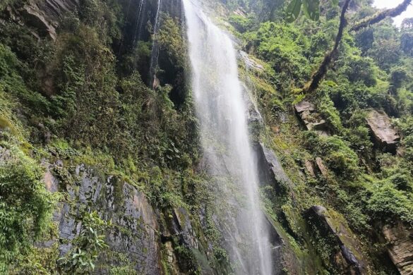 La Chorrera Waterfall Park Entrance - SillySuitcase