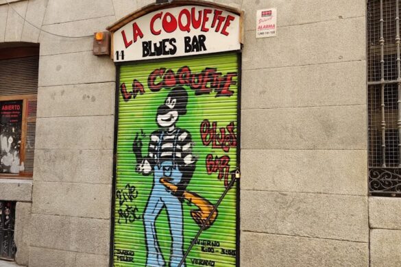 La Coquette Blues Bar - SillySuitcase