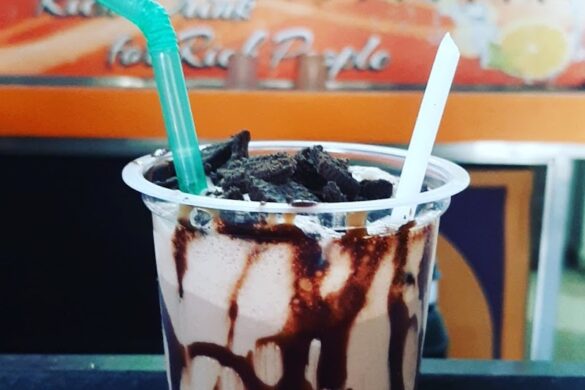 Lake View Soda Bar - SillySuitcase