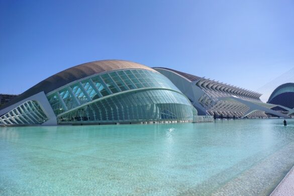 Letrero De Valencia - SillySuitcase