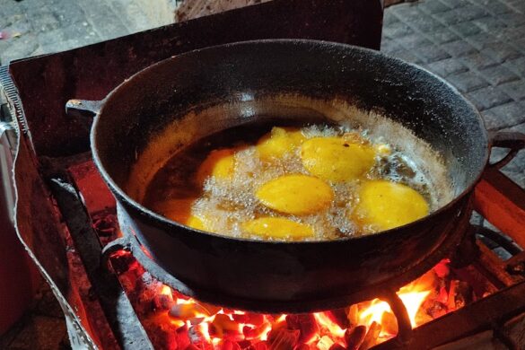 Los Fritos De Dora - SillySuitcase