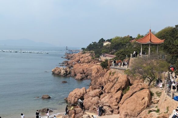Lu Xun Park - SillySuitcase