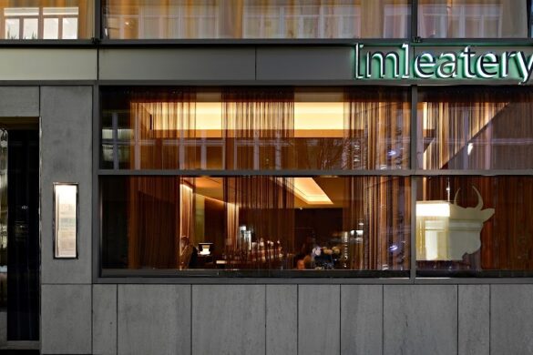 M Eatery Restaurant Botanist Bar Hamburg - SillySuitcase