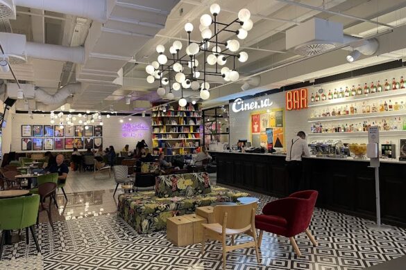 Mall Of Split - SillySuitcase