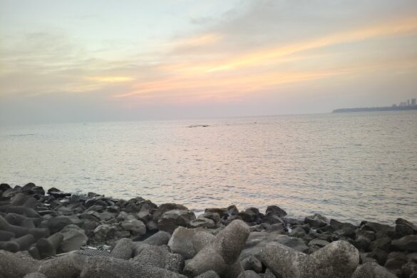 Marine Drive View Sunset Point - SillySuitcase
