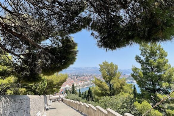 Marjan Viewpoint - SillySuitcase