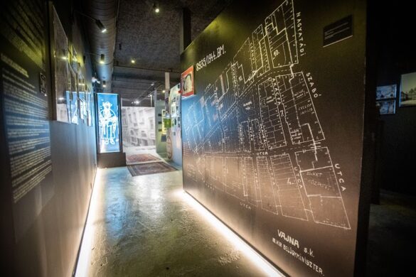 Mika Tivadar Secret Museum - SillySuitcase