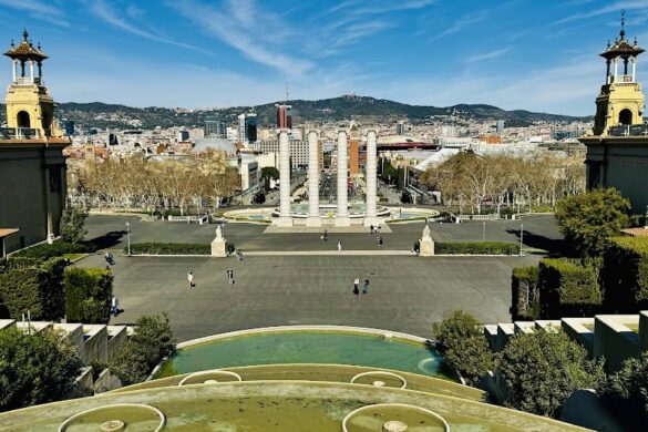 Mirador Barcelona - SillySuitcase