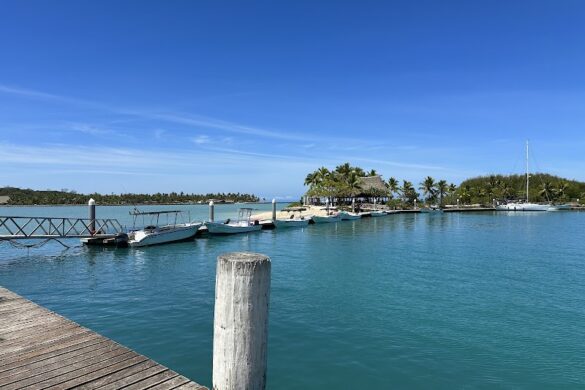 Musket Cove Yacht Club Island Bar - SillySuitcase