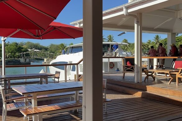 Musket Cove Yacht Club Island Bar - SillySuitcase
