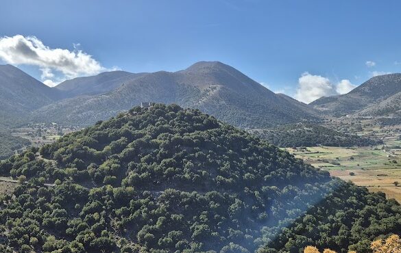 Nectar Hiking Adventures - SillySuitcase