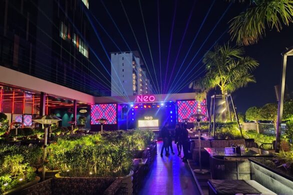 Neo Lounge Club Tapas - SillySuitcase