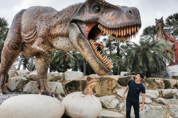 Nong Nooch Dinosaur Valley - SillySuitcase