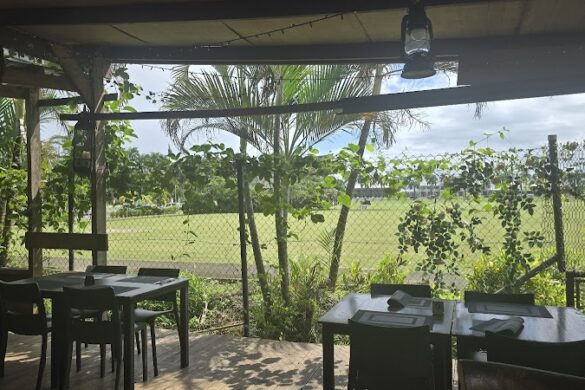 Paradiso Restaurant Bar - SillySuitcase