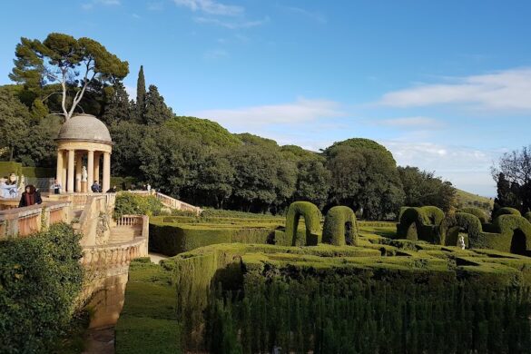 Parc Del Laberint D Horta - SillySuitcase