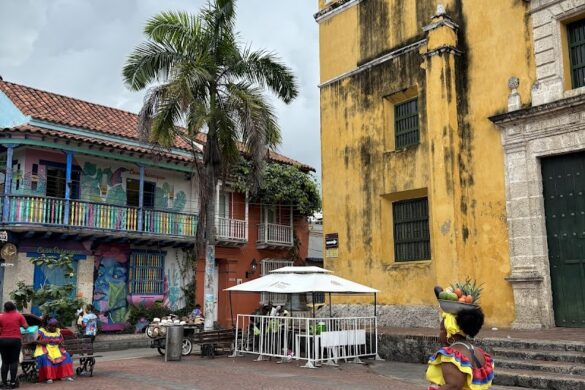 Plaza De La Trinidad - SillySuitcase